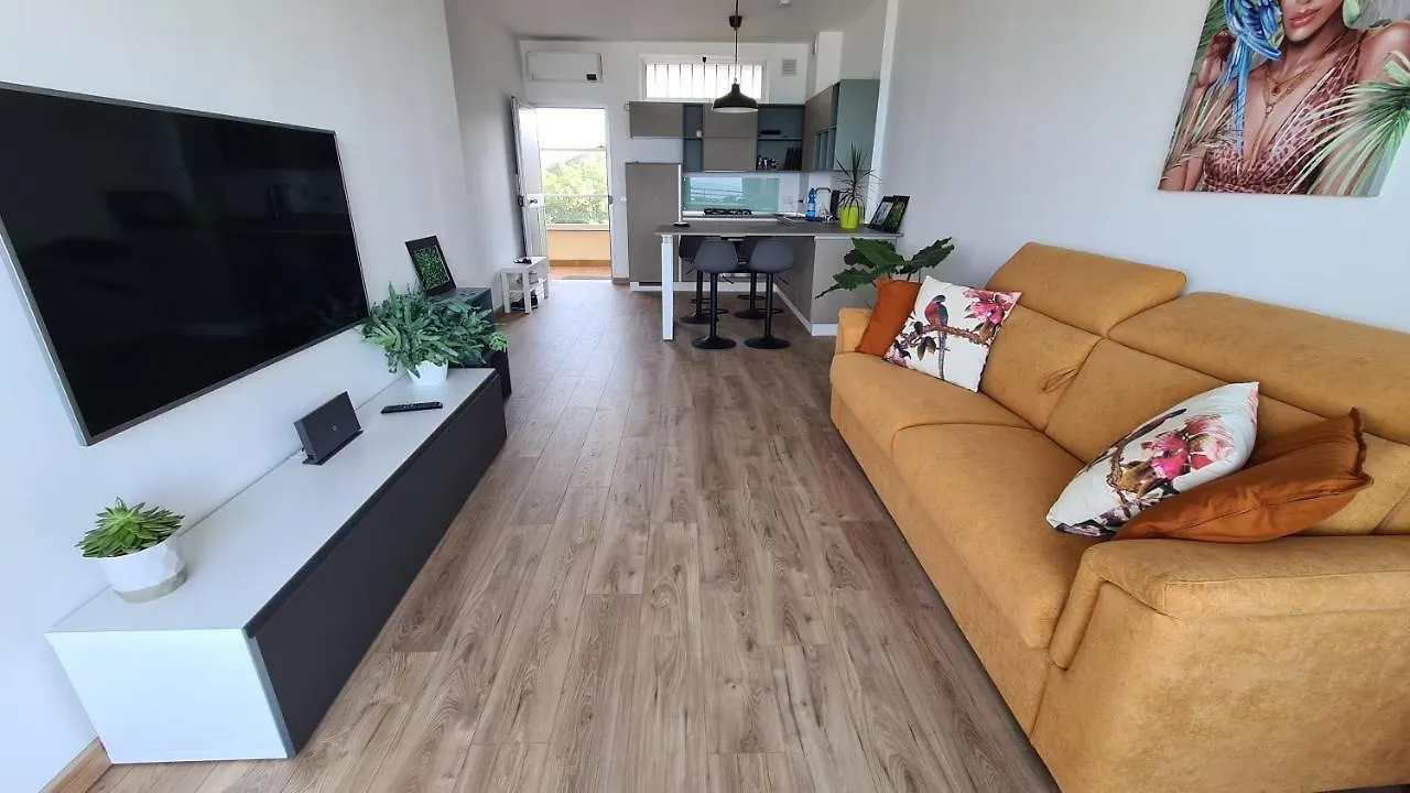 Ferienwohnung Bloom Al Mare Ventimiglia Italien